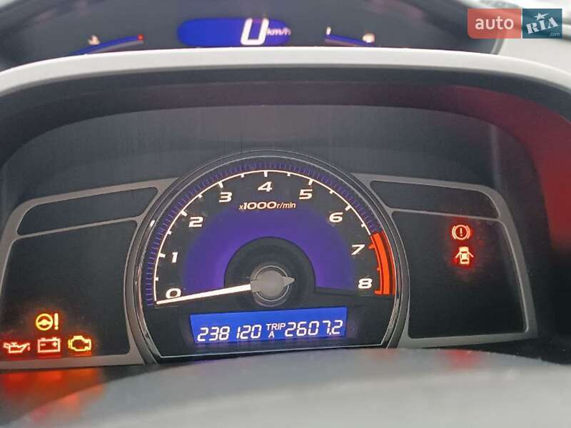 Седан Honda Civic 2007 в Львові