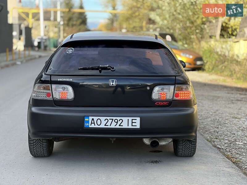 Хэтчбек Honda Civic 1995 в Ивано-Франковске фото 8 Хэтчбек Honda Civic 1995 в Ивано-Франковске
