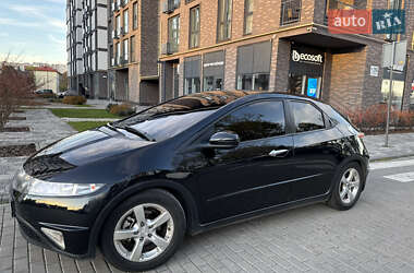 Хэтчбек Honda Civic 2007 в Львове