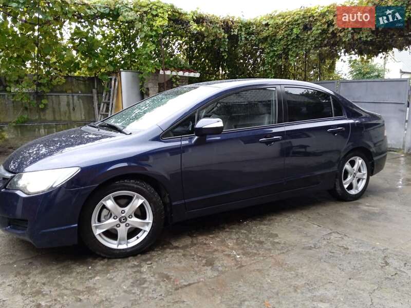 Седан Honda Civic 2007 в Радехові