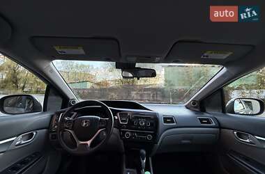 Седан Honda Civic 2013 в  фото 8 Седан Honda Civic 2013 в