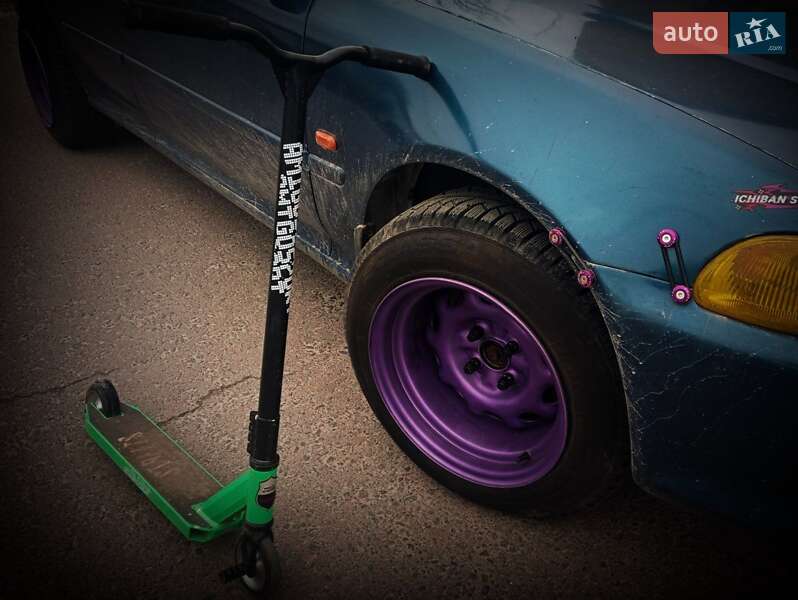 Седан Honda Civic 1995 в Львові