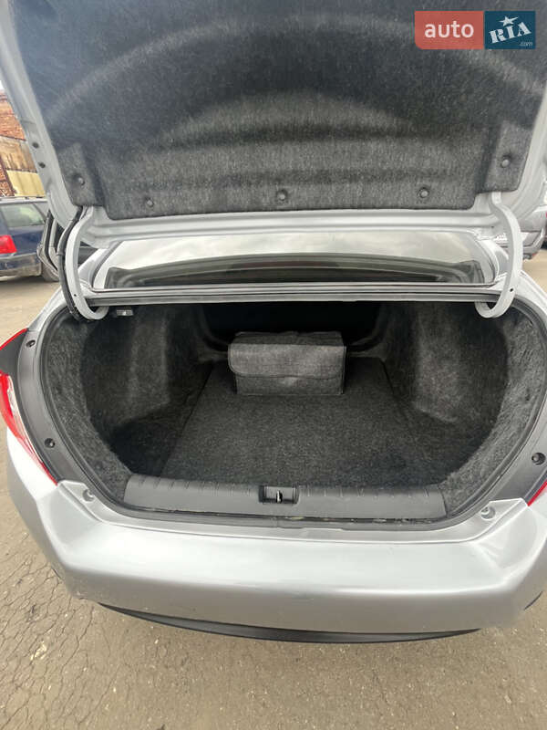 Седан Honda Civic 2018 в Киеве фото 20 Седан Honda Civic 2018 в Киеве