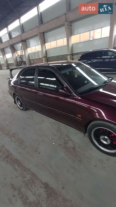 Седан Honda Civic 1992 в Тлумаче фото 3 Седан Honda Civic 1992 в Тлумаче