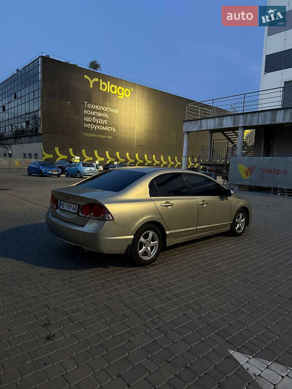 Седан Honda Civic 2008 в Вознесенске