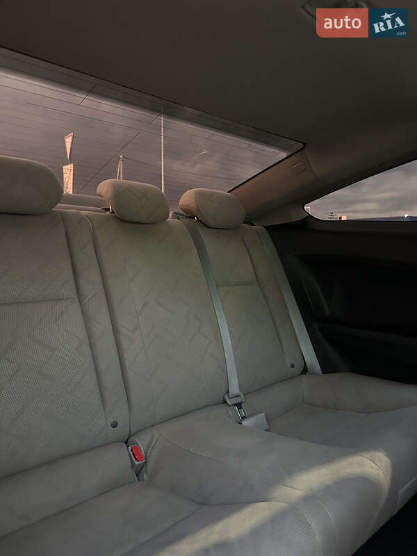 Купе Honda Civic 2011 в Киеве фото 12 Купе Honda Civic 2011 в Киеве