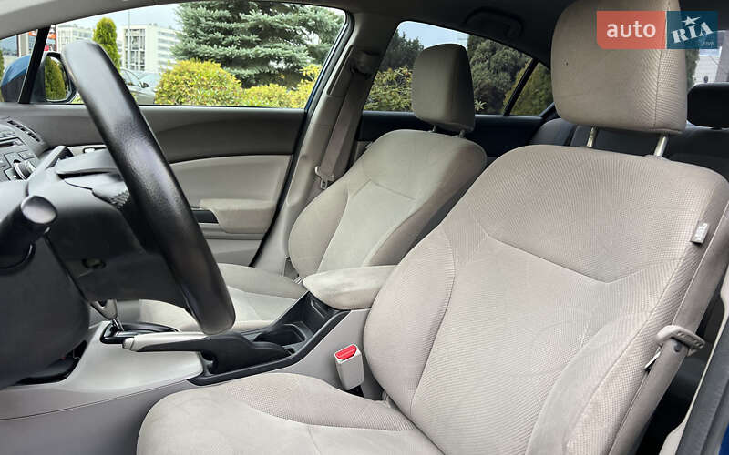Седан Honda Civic 2011 в Львове фото 17 Седан Honda Civic 2011 в Львове