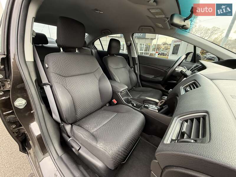 Седан Honda Civic 2014 в Киеве