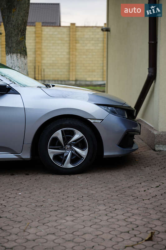 Седан Honda Civic 2020 в Киеве фото 39 Седан Honda Civic 2020 в Киеве