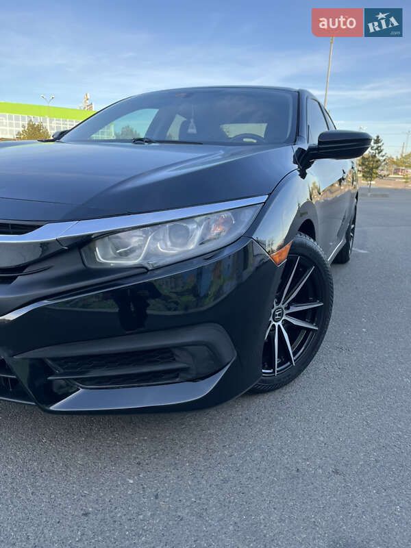 Седан Honda Civic 2016 в Одесі