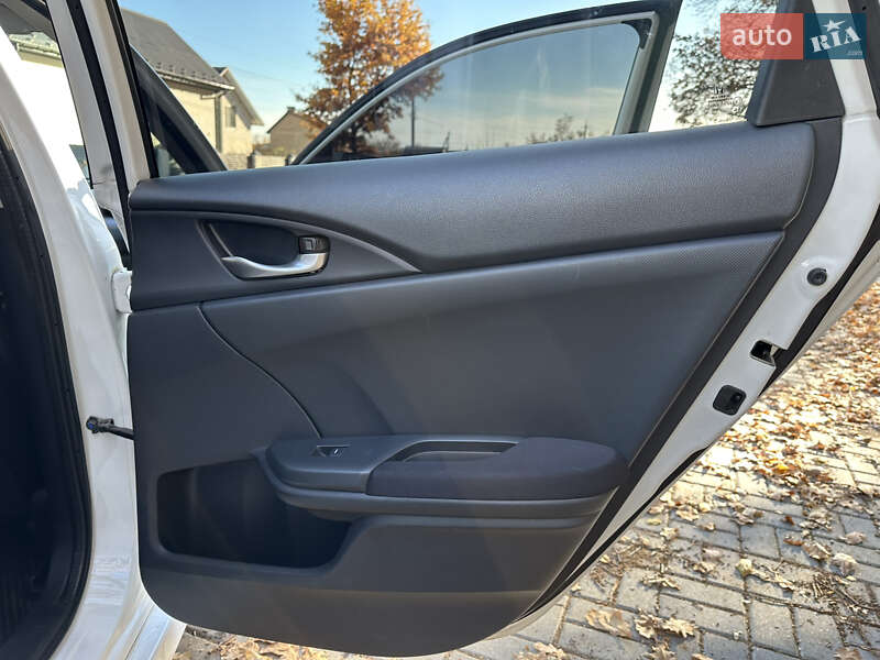 Седан Honda Civic 2017 в Виннице