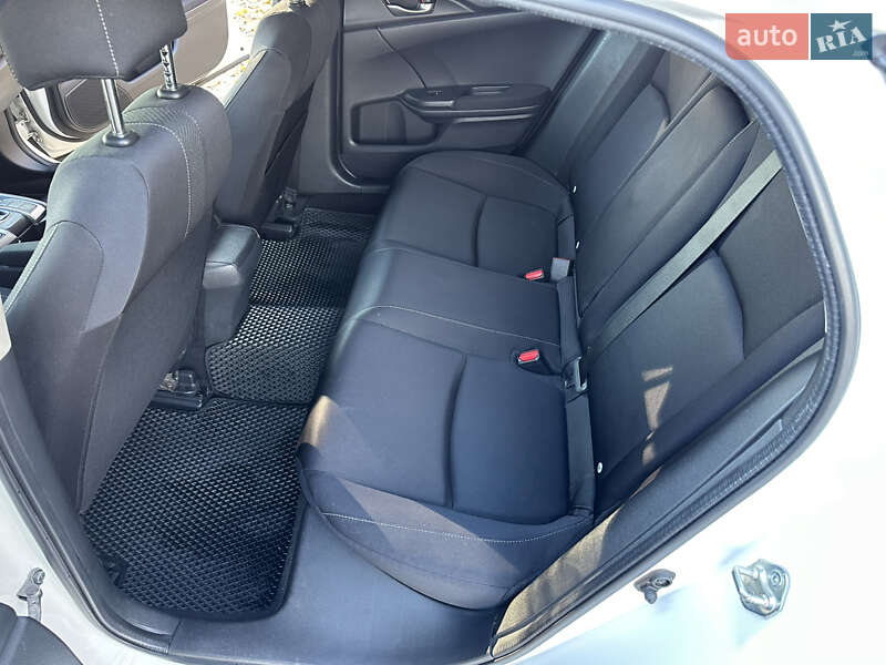 Седан Honda Civic 2017 в Виннице