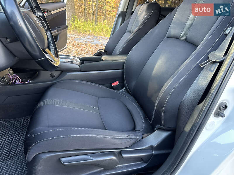 Седан Honda Civic 2017 в Виннице