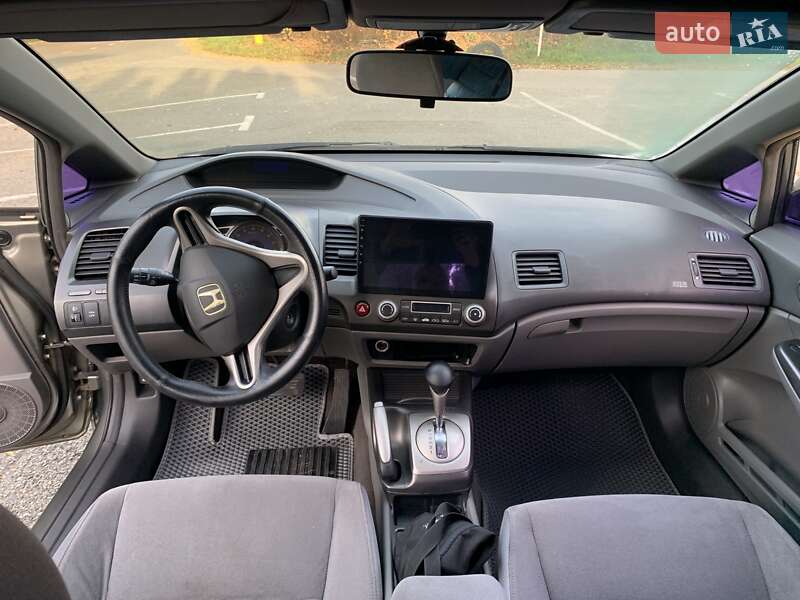 Седан Honda Civic 2007 в Киеве