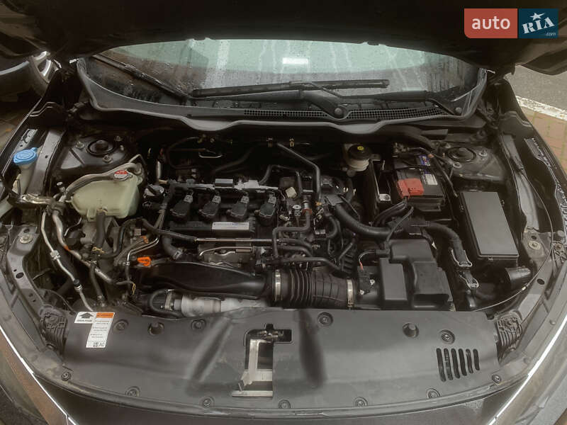 Седан Honda Civic 2017 в Киеве фото 10 Седан Honda Civic 2017 в Киеве