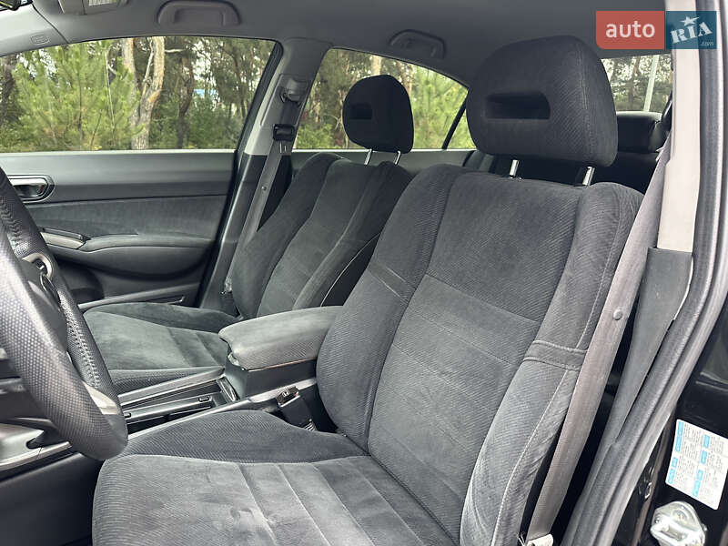 Седан Honda Civic 2010 в Києві фото 21 Седан Honda Civic 2010 в Києві