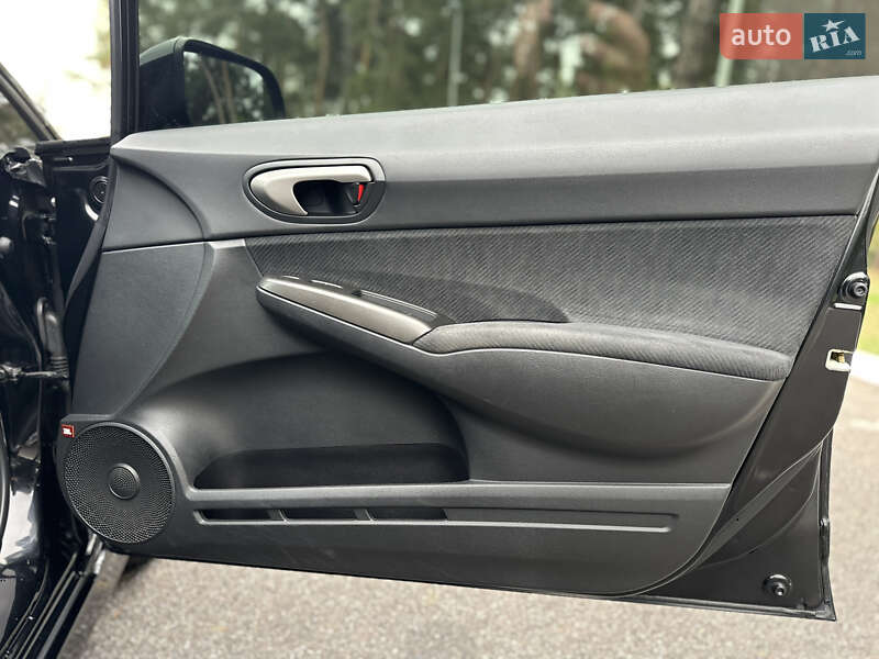 Седан Honda Civic 2010 в Києві фото 37 Седан Honda Civic 2010 в Києві