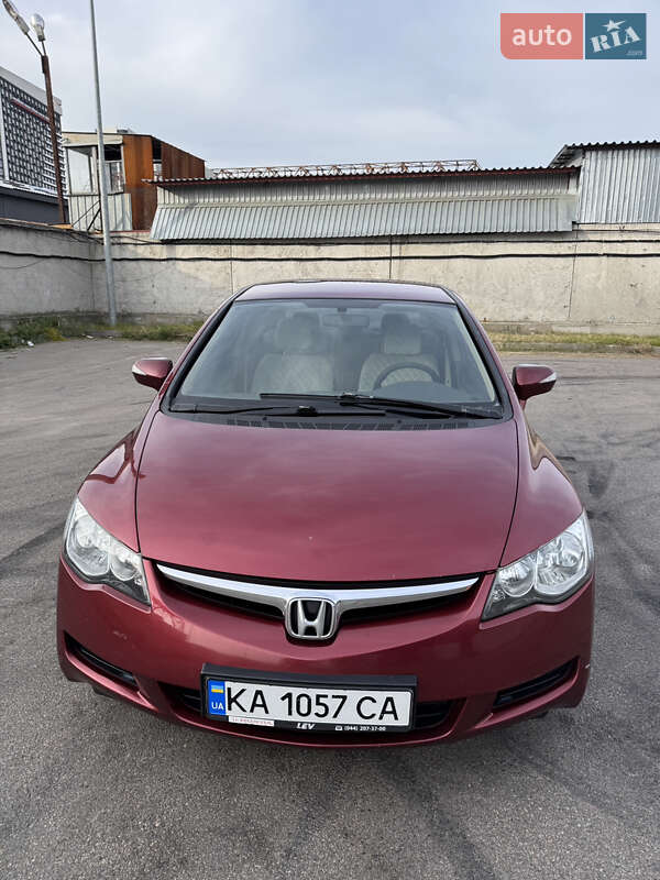 Седан Honda Civic 2008 в Киеве