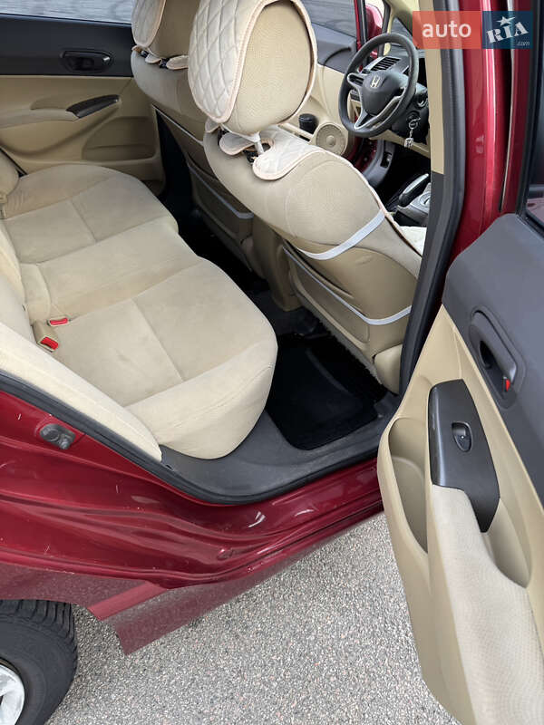 Седан Honda Civic 2008 в Киеве