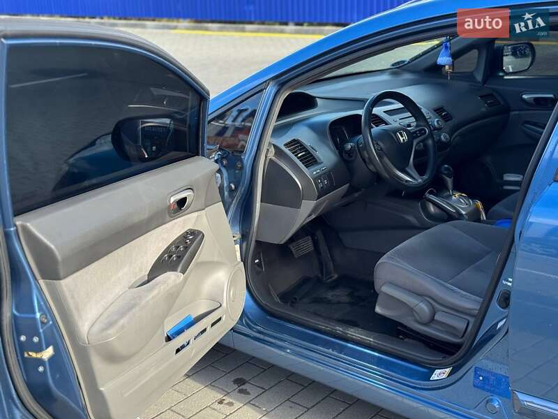 Седан Honda Civic 2007 в Калуше