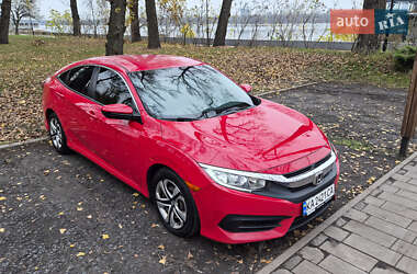 Седан Honda Civic 2018 в Киеве