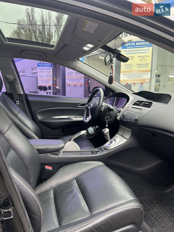 Хэтчбек Honda Civic 2008 в Днепре фото 11 Хэтчбек Honda Civic 2008 в Днепре