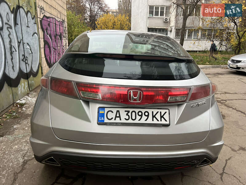Хэтчбек Honda Civic 2007 в Киеве фото 3 Хэтчбек Honda Civic 2007 в Киеве