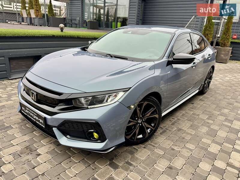 Хэтчбек Honda Civic 2019 в Киеве