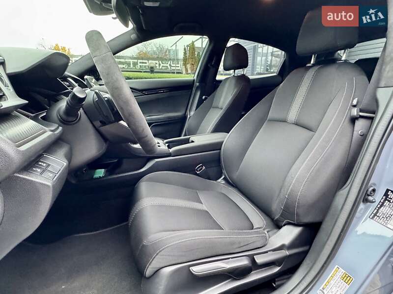 Хэтчбек Honda Civic 2019 в Киеве