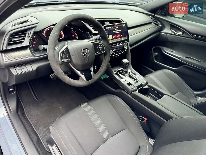 Хэтчбек Honda Civic 2019 в Киеве