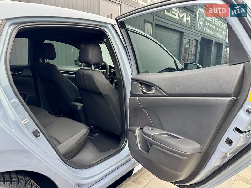 Хэтчбек Honda Civic 2019 в Киеве