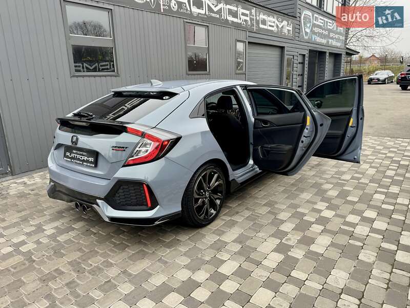 Хэтчбек Honda Civic 2019 в Киеве