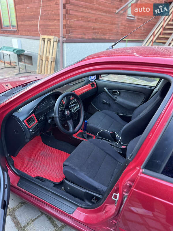 Ліфтбек Honda Civic 1997 в Калинівці