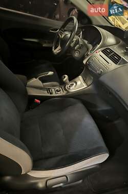 Хэтчбек Honda Civic 2008 в Киеве
