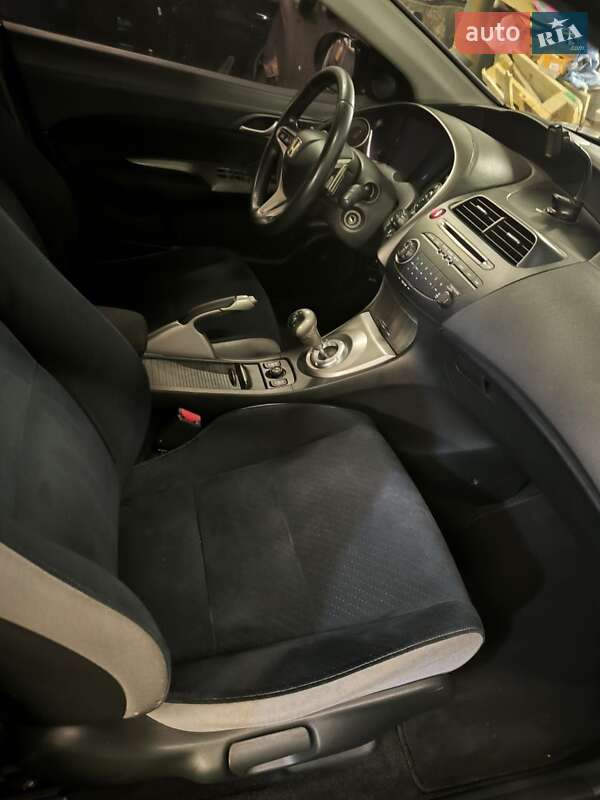 Хетчбек Honda Civic 2008 в Києві