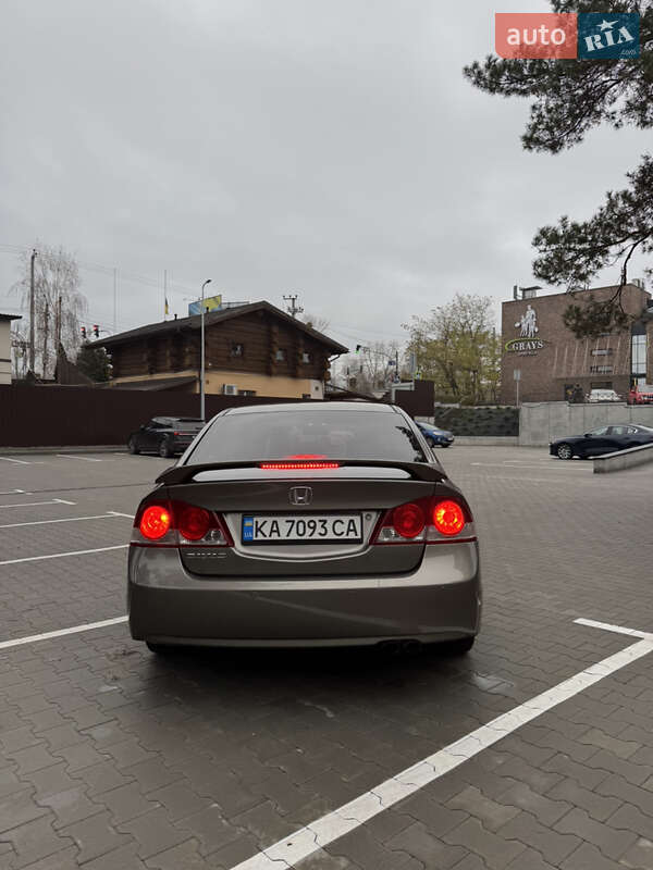 Седан Honda Civic 2006 в Вышгороде фото 12 Седан Honda Civic 2006 в Вышгороде