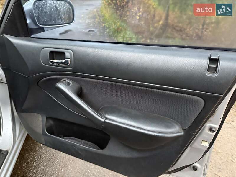 Седан Honda Civic 2005 в Києві фото 19 Седан Honda Civic 2005 в Києві