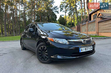 Седан Honda Civic 2011 в Чернигове
