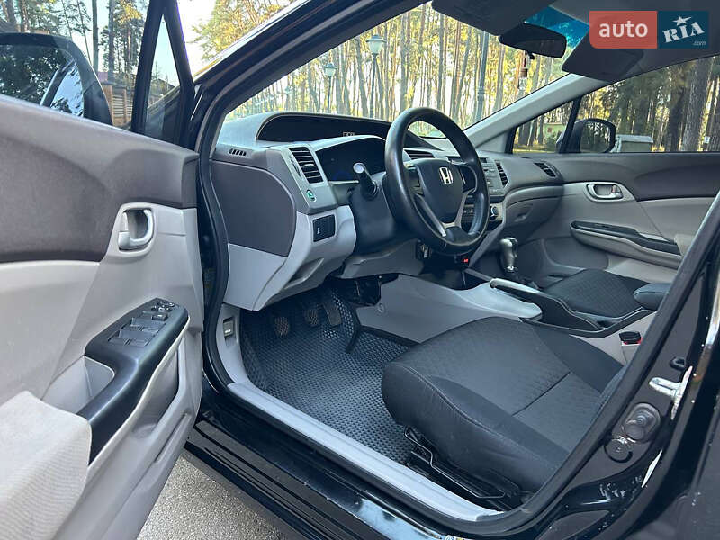Седан Honda Civic 2011 в Чернигове фото 18 Седан Honda Civic 2011 в Чернигове