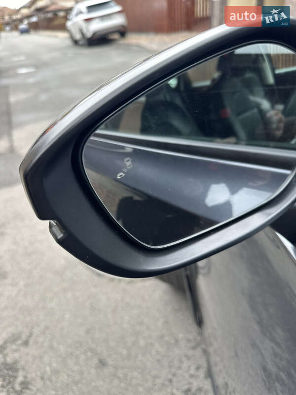 Хэтчбек Honda Civic 2023 в Броварах фото 11 Хэтчбек Honda Civic 2023 в Броварах