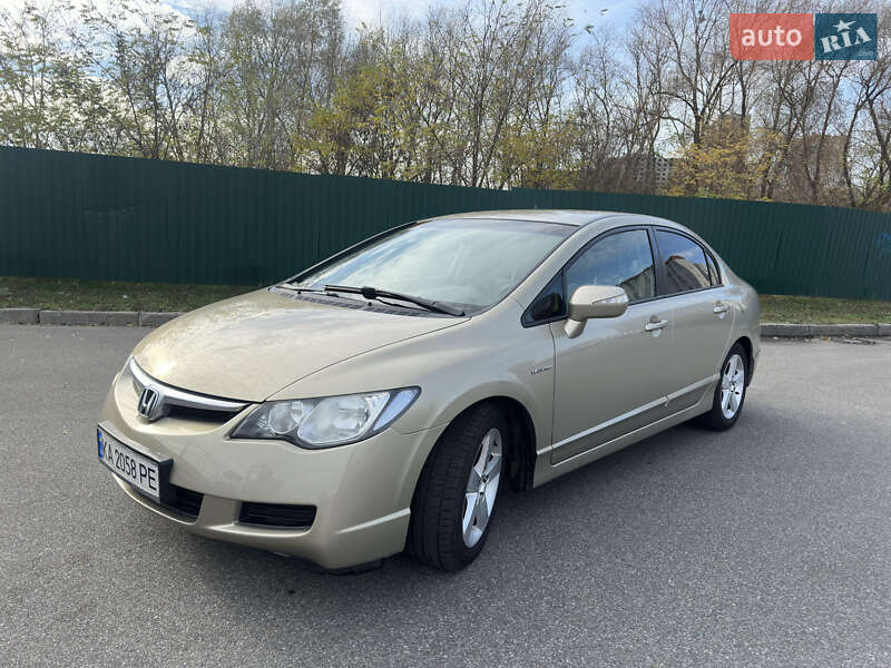 Седан Honda Civic 2008 в Киеве