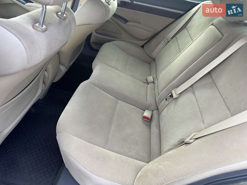 Седан Honda Civic 2008 в Киеве