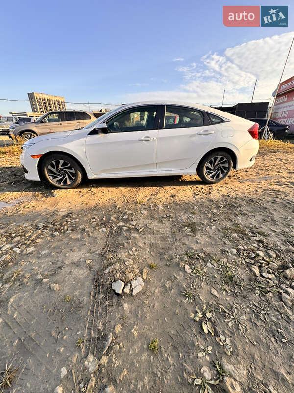 Седан Honda Civic 2018 в Львові фото 13 Седан Honda Civic 2018 в Львові