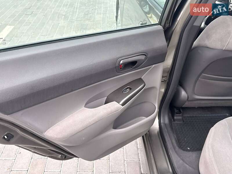 Седан Honda Civic 2008 в Полтаве фото 41 Седан Honda Civic 2008 в Полтаве