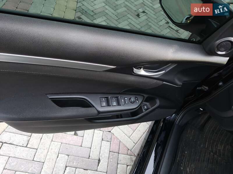 Седан Honda Civic 2018 в Харькове фото 18 Седан Honda Civic 2018 в Харькове