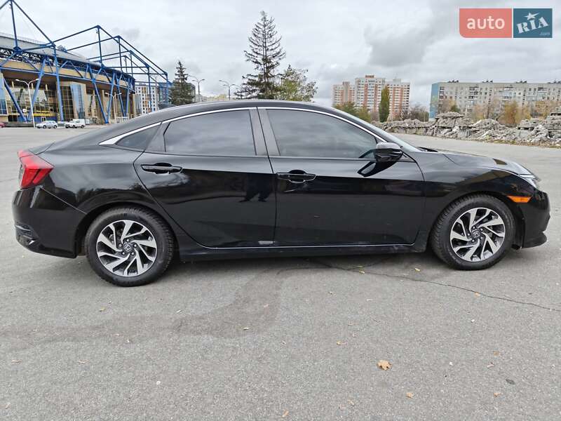 Седан Honda Civic 2018 в Харькове фото Седан Honda Civic 2018 в Харькове
