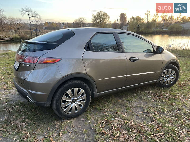 Хэтчбек Honda Civic 2008 в Бердичеве