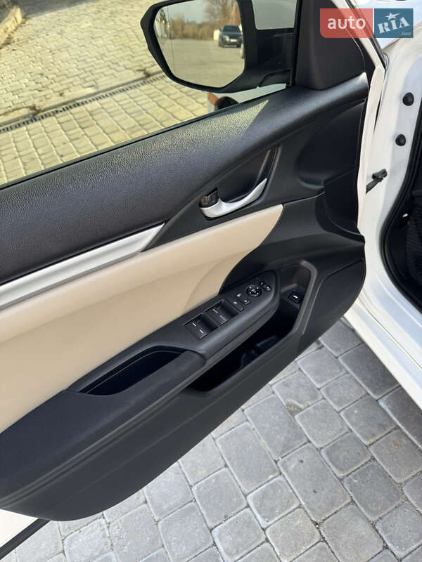 Седан Honda Civic 2016 в Виннице фото 10 Седан Honda Civic 2016 в Виннице