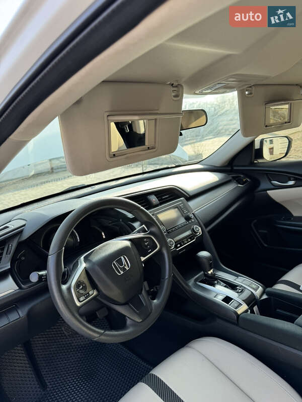 Седан Honda Civic 2016 в Виннице фото 3 Седан Honda Civic 2016 в Виннице