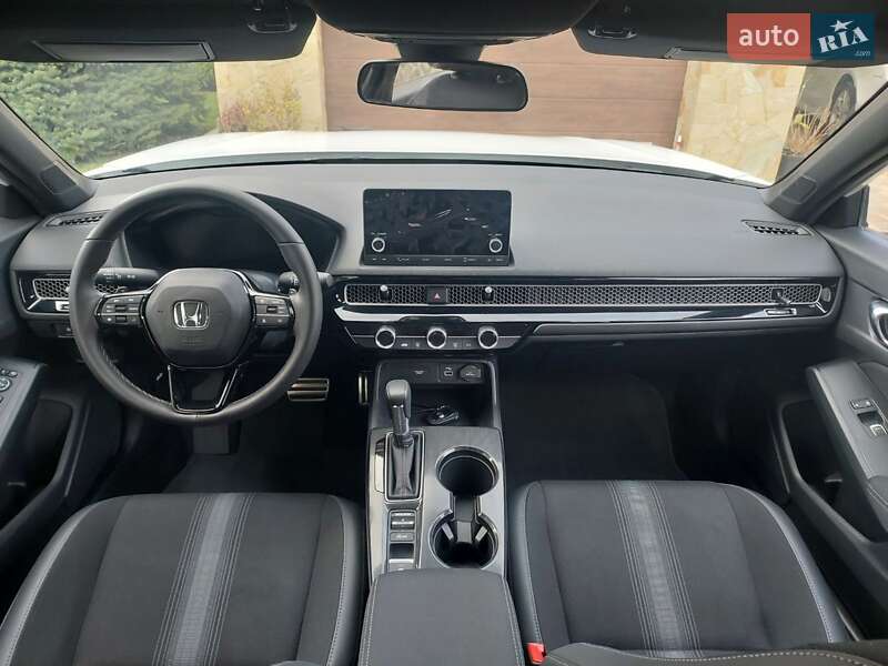 Хетчбек Honda Civic 2024 в Стрию